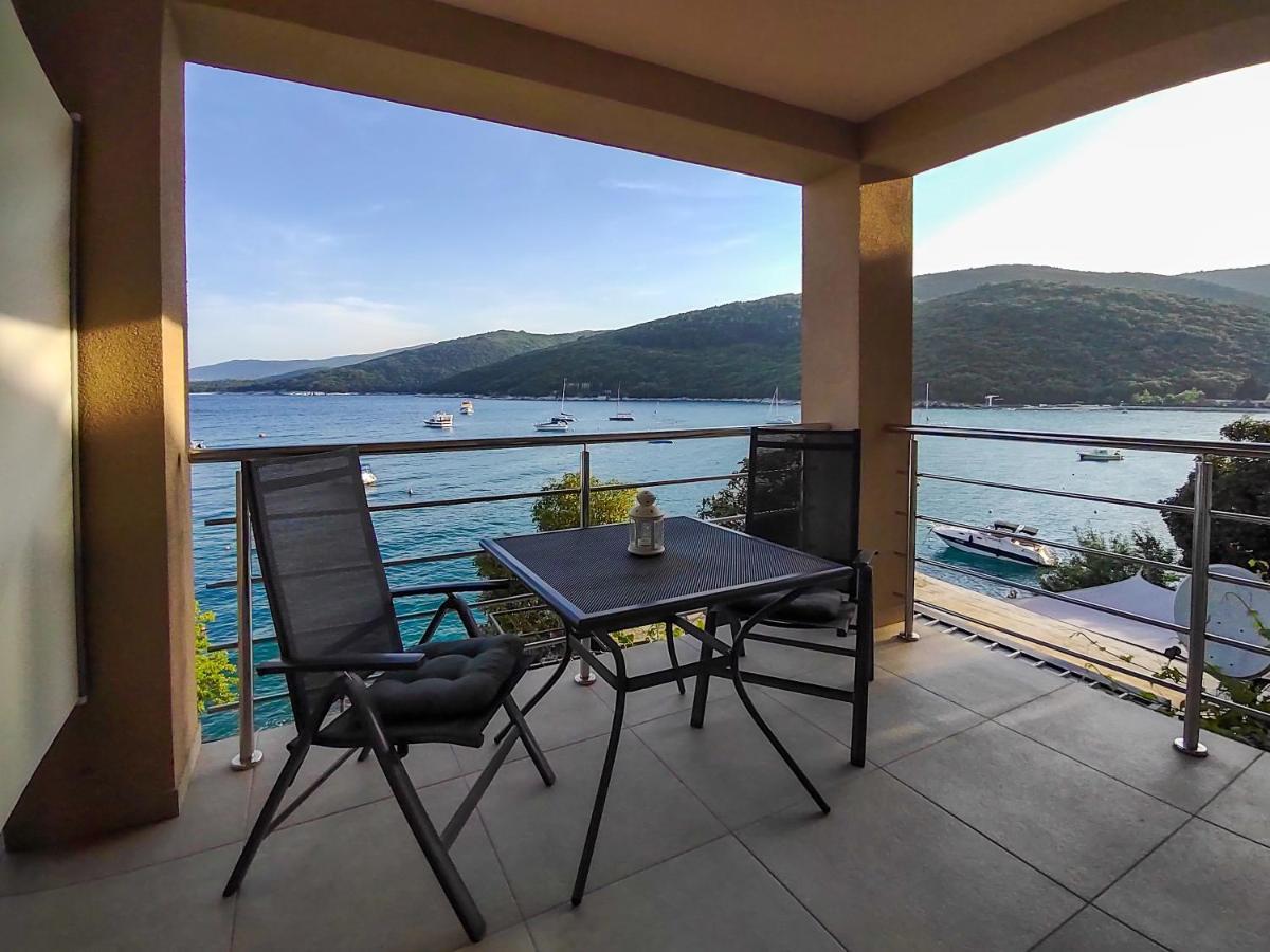 Studio Apartment Above Promenade W Terrace & Parking Rabac Ngoại thất bức ảnh